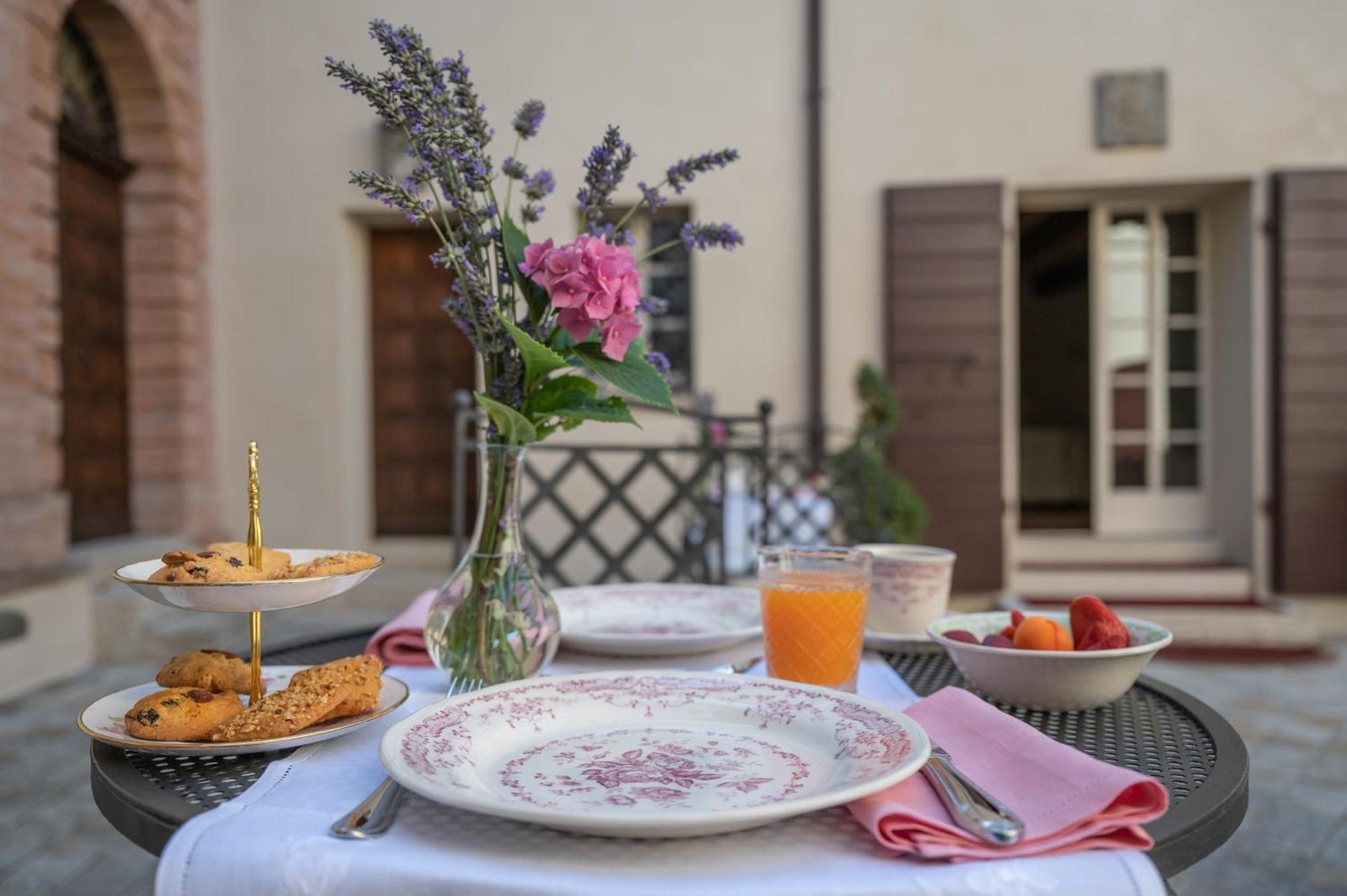 Palazzo Del Poggiano Bed & Breakfast Poggio Berni Eksteriør bilde